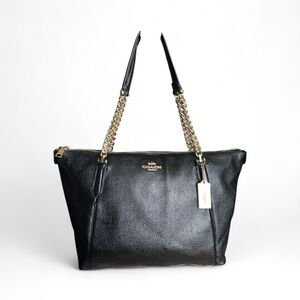 🔥 Coach Black Leather Chain Strap Tote | Gold Hardware Designer Bag